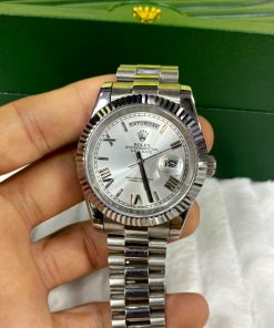 Réplica de Relógio Rolex Day Date - Prata/ Fundo Branco